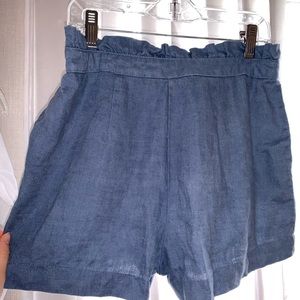 Blue puff shorts